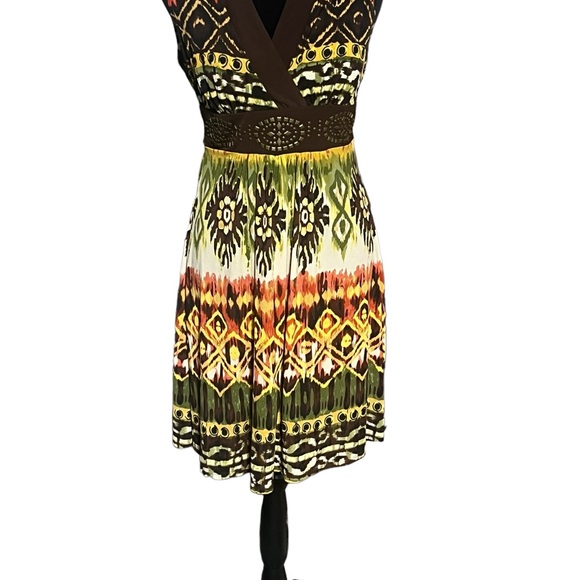 A.Byer, Size Large, Sleeveless, V-Line, Pullover, Tie Belt, Dress. K35 - Picture 9 of 9